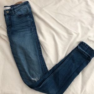 hollister high rise super skinny jeans